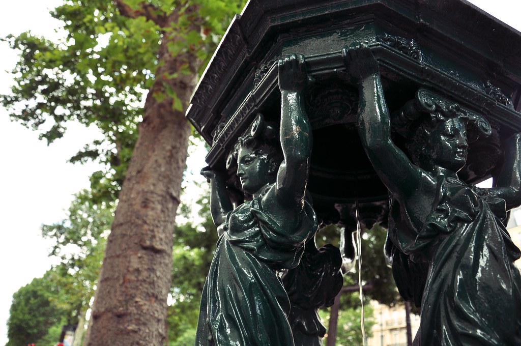 fontaine-wallace-canal-st-marin-paris