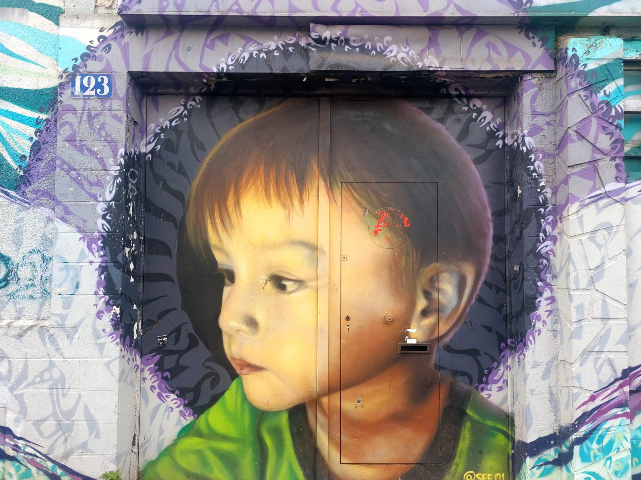 Graffiti street art garçon