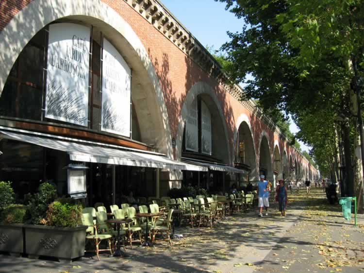 Restaurant au Viaduc des arts, Paris
