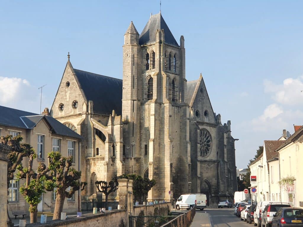 Vue panoramique sur l'Eglise Notre-Dame de Chambly