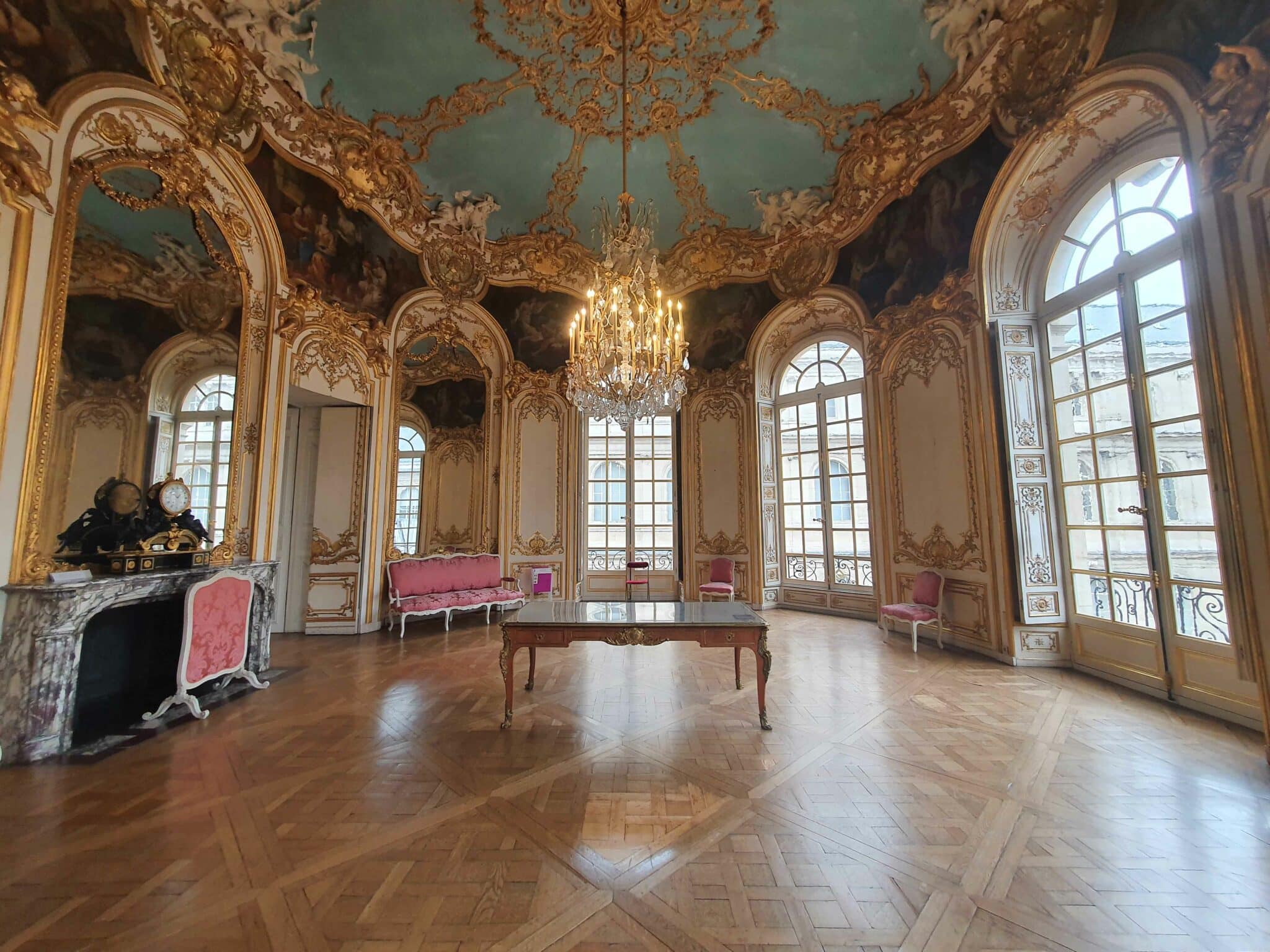 Sale de style Rococo, Musée des Archives nationales, Paris