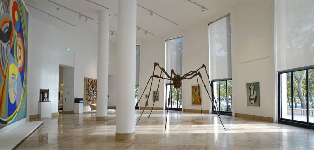 Salle d'exposition permanente, MAM, Paris