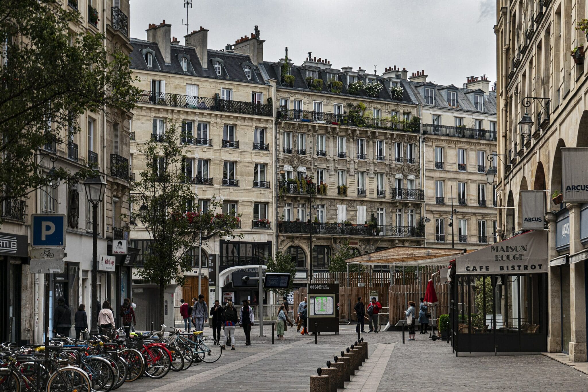 Rue de la Ferronnerie, Paris