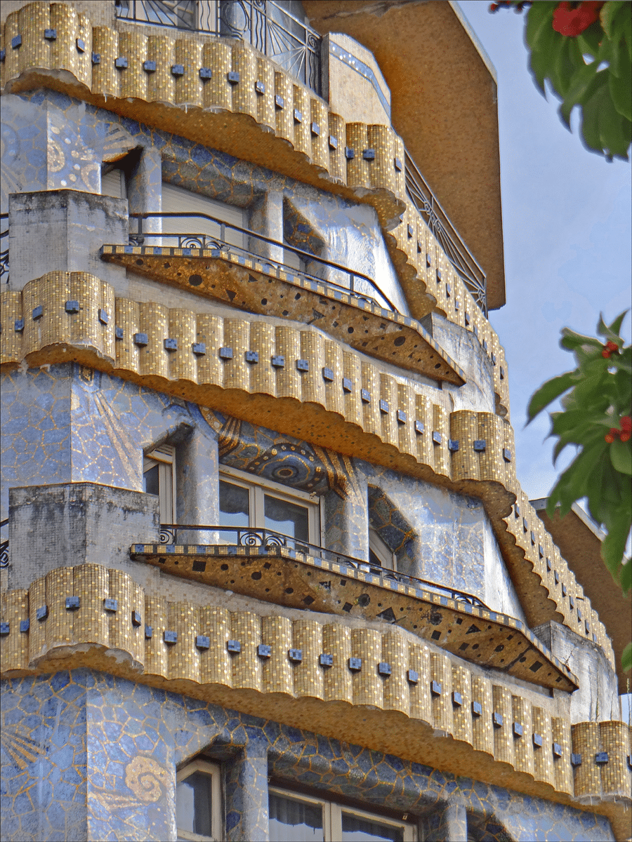 Mosaïque Odorico, exemple de la Maison bleue d'Angers