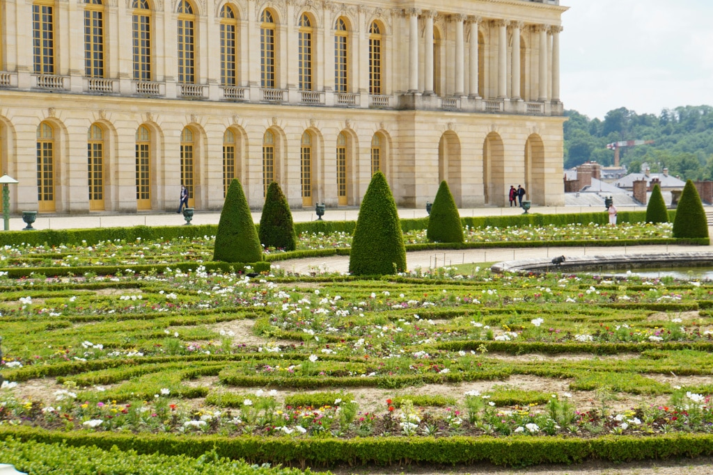 Visite-guidée-jardins-royaux-Versailles