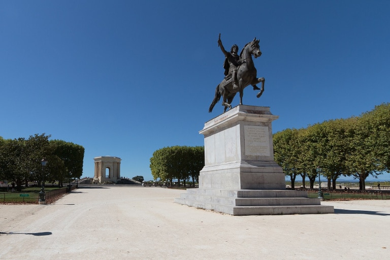 place-du-peyrou-visite