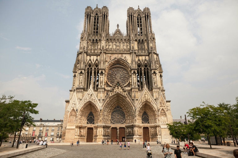 cathedrale-de-reims-de-face