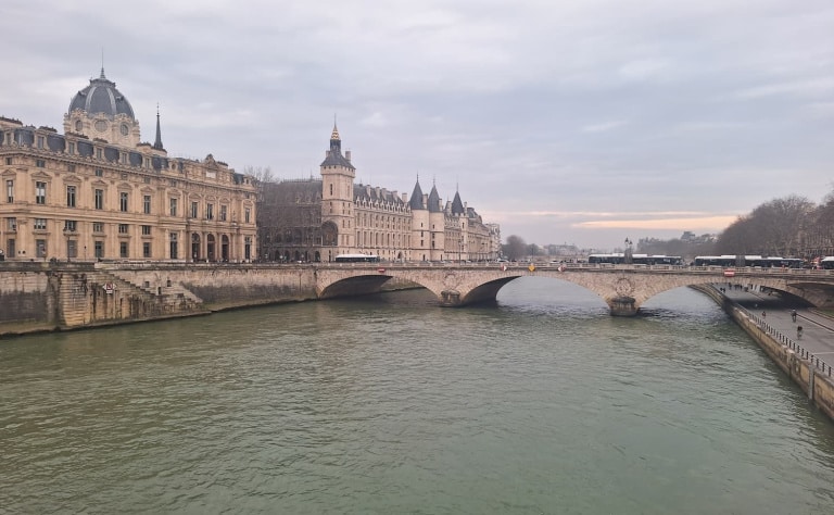 visite-guidee-en-ligne-paris-cinema